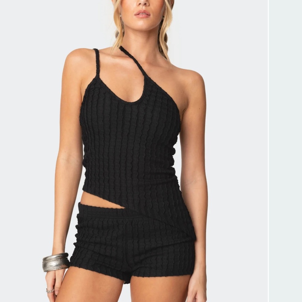 NWT Edikted Phoebe Asymmetric Textured Knit Top